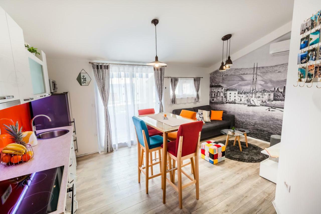 Apartments Mb Kaštela Exteriör bild