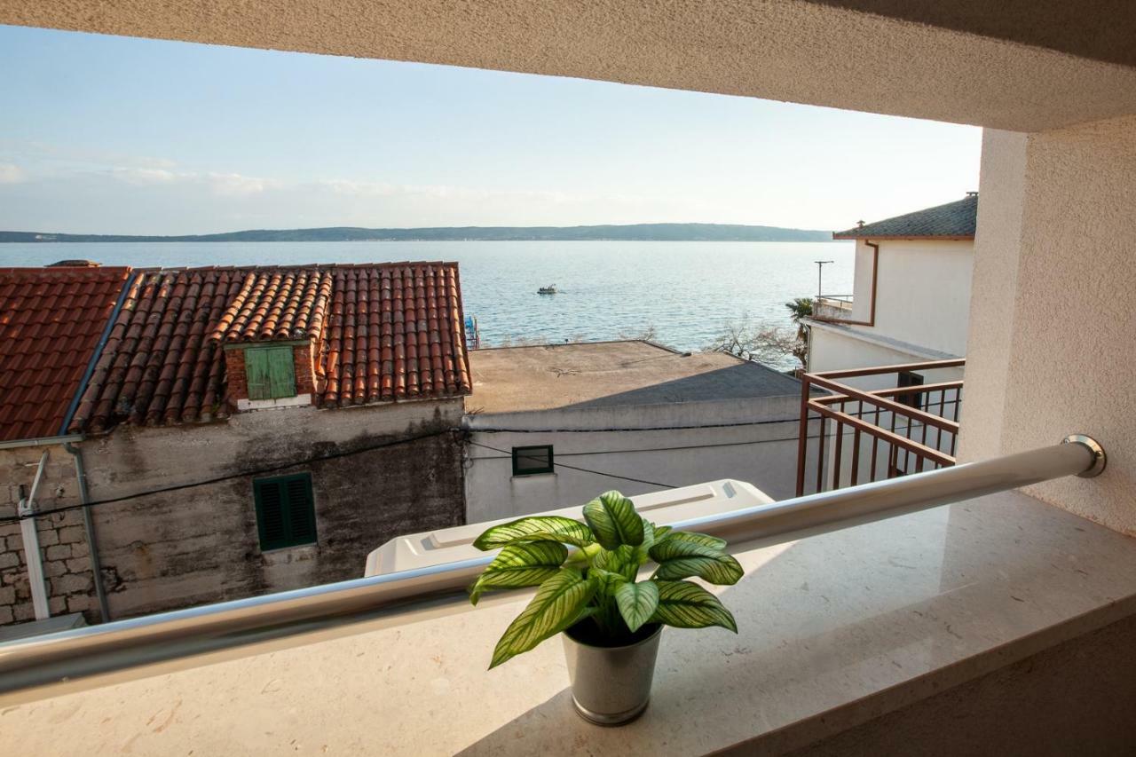Apartments Mb Kaštela Exteriör bild