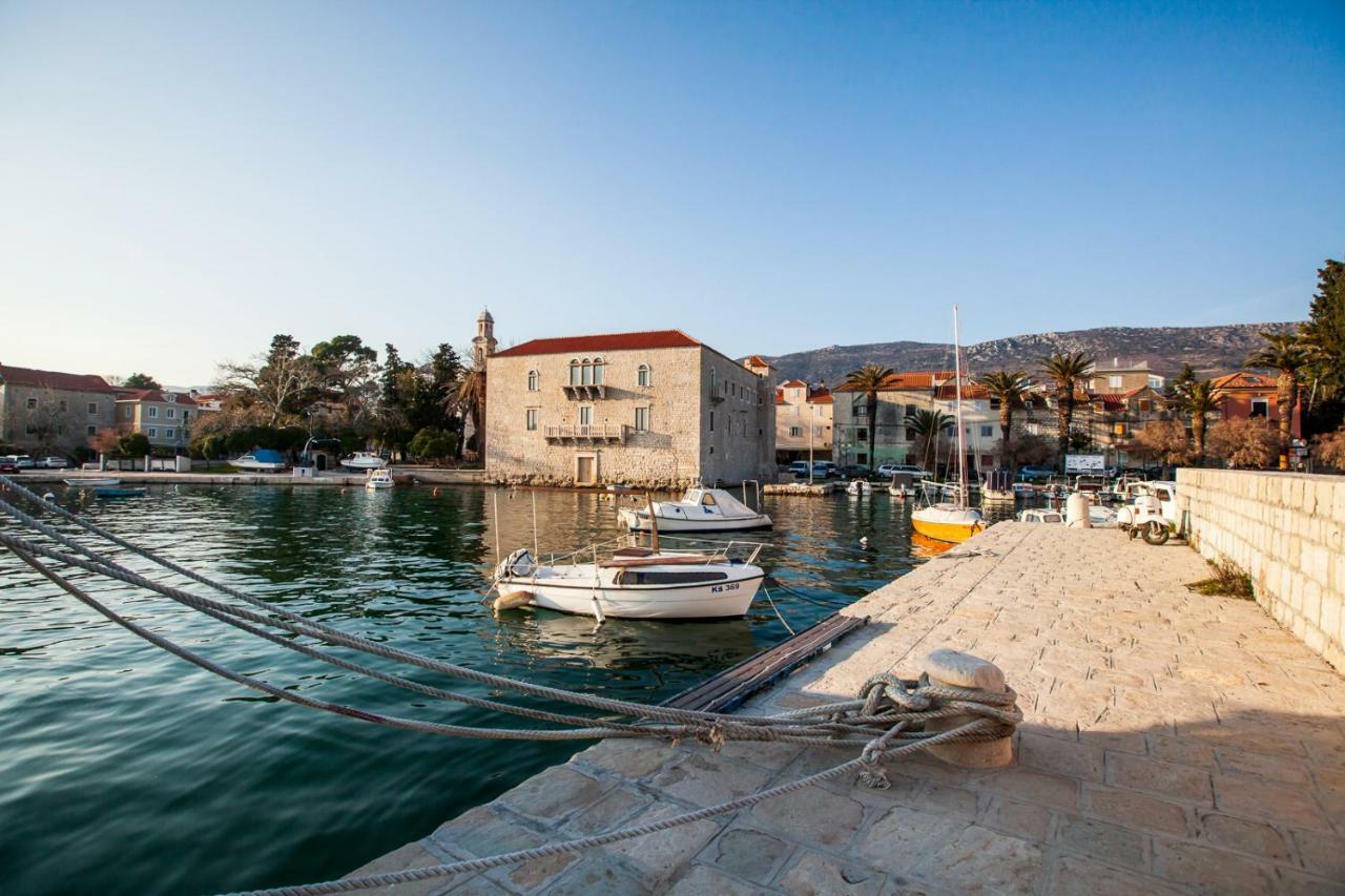 Apartments Mb Kaštela Exteriör bild
